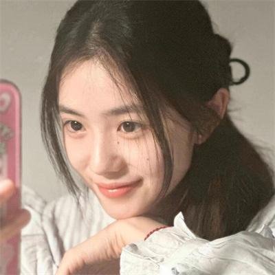 明天、我会成为谁的女友